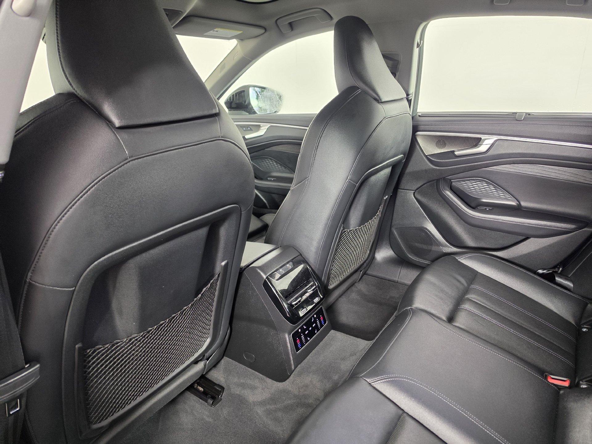 Certified 2026 Audi A6 Premium Plus w/ Premium Plus Package AWD/4WD image 23