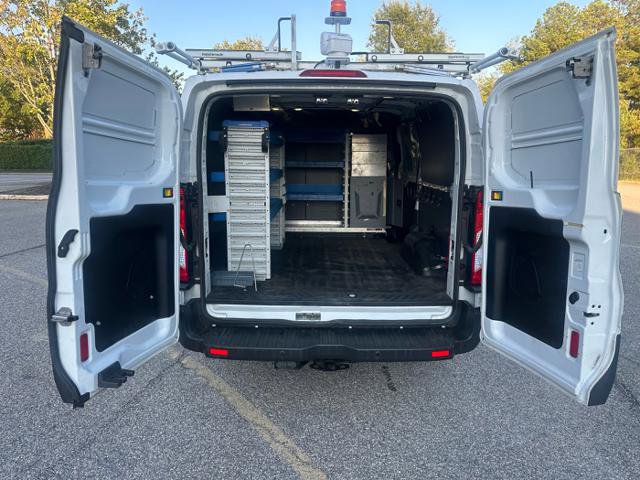 Used 2017 Ford Transit 250 130 Low Roof image 26