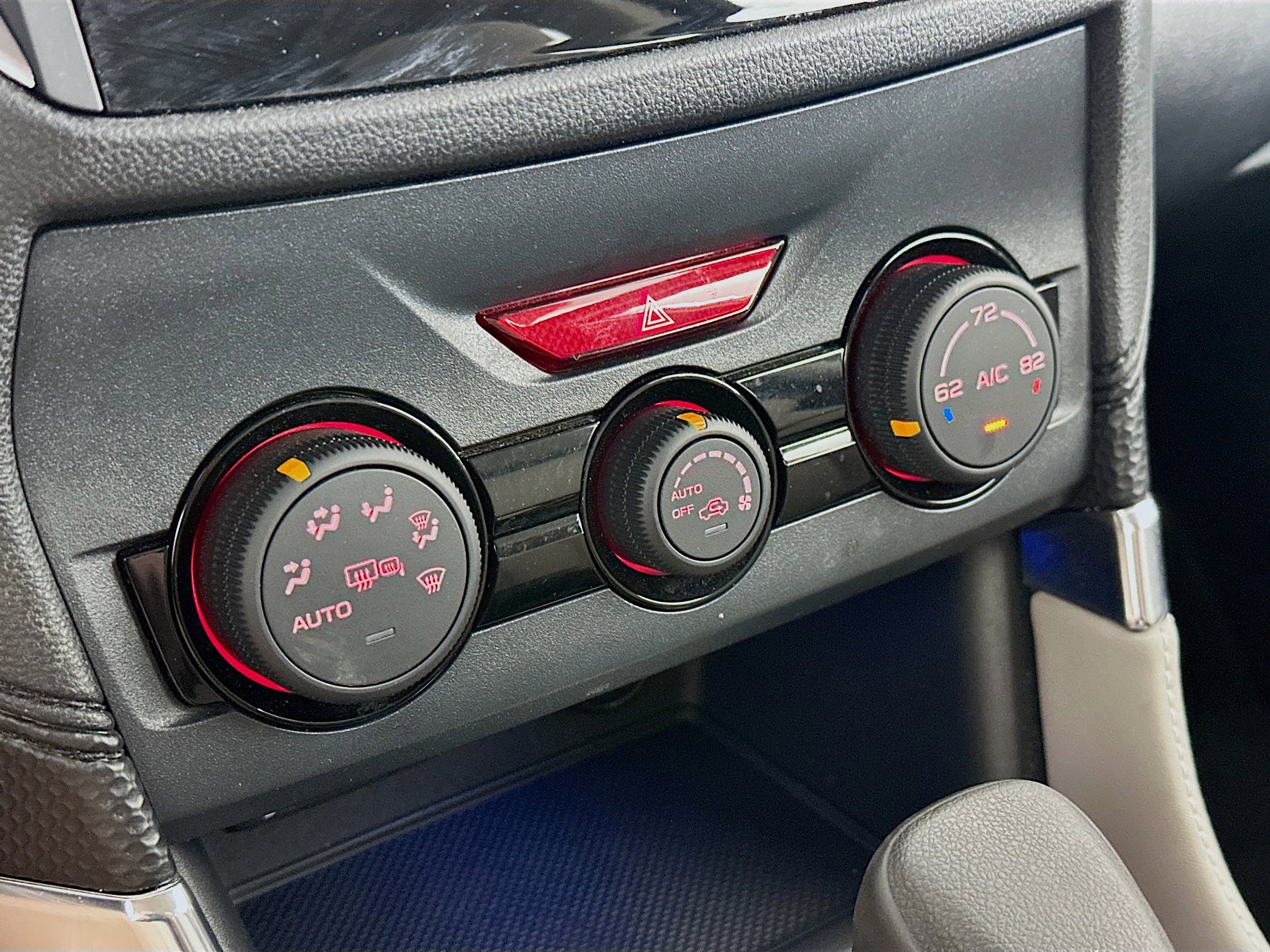 Used 2024 Subaru Forester Premium image 23