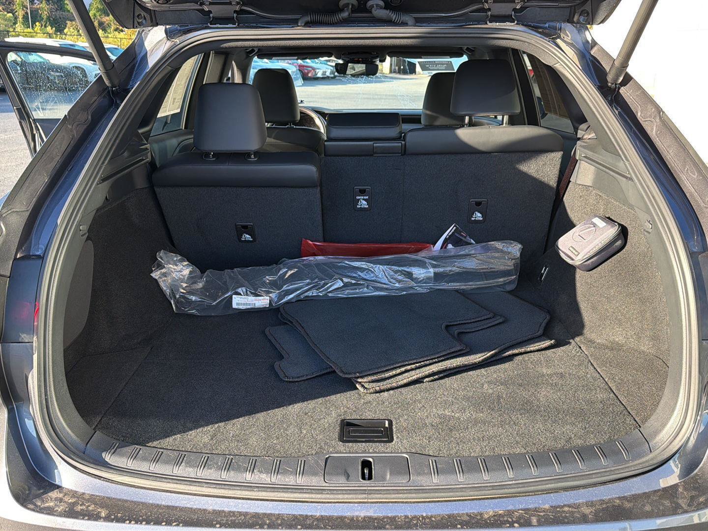 Certified 2025 Lexus RX 350 Premium w/ Accessory Package (Z1) FWD image 33