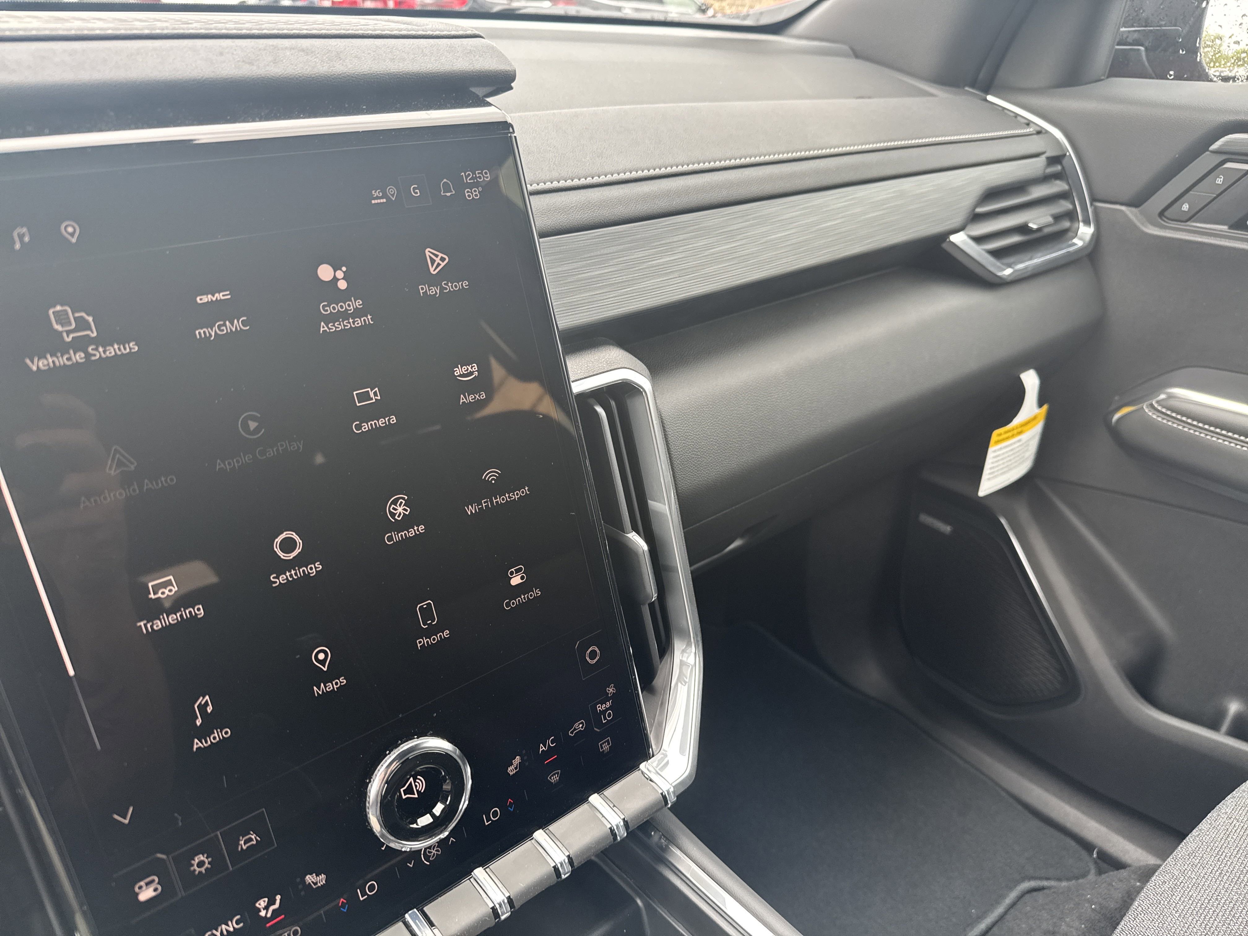 New 2025 GMC Acadia Elevation image 23