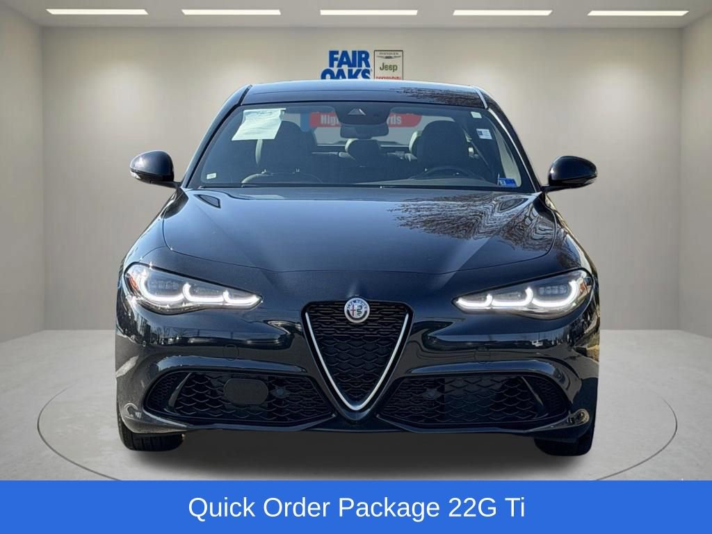 Used 2024 Alfa Romeo Giulia Ti image 4
