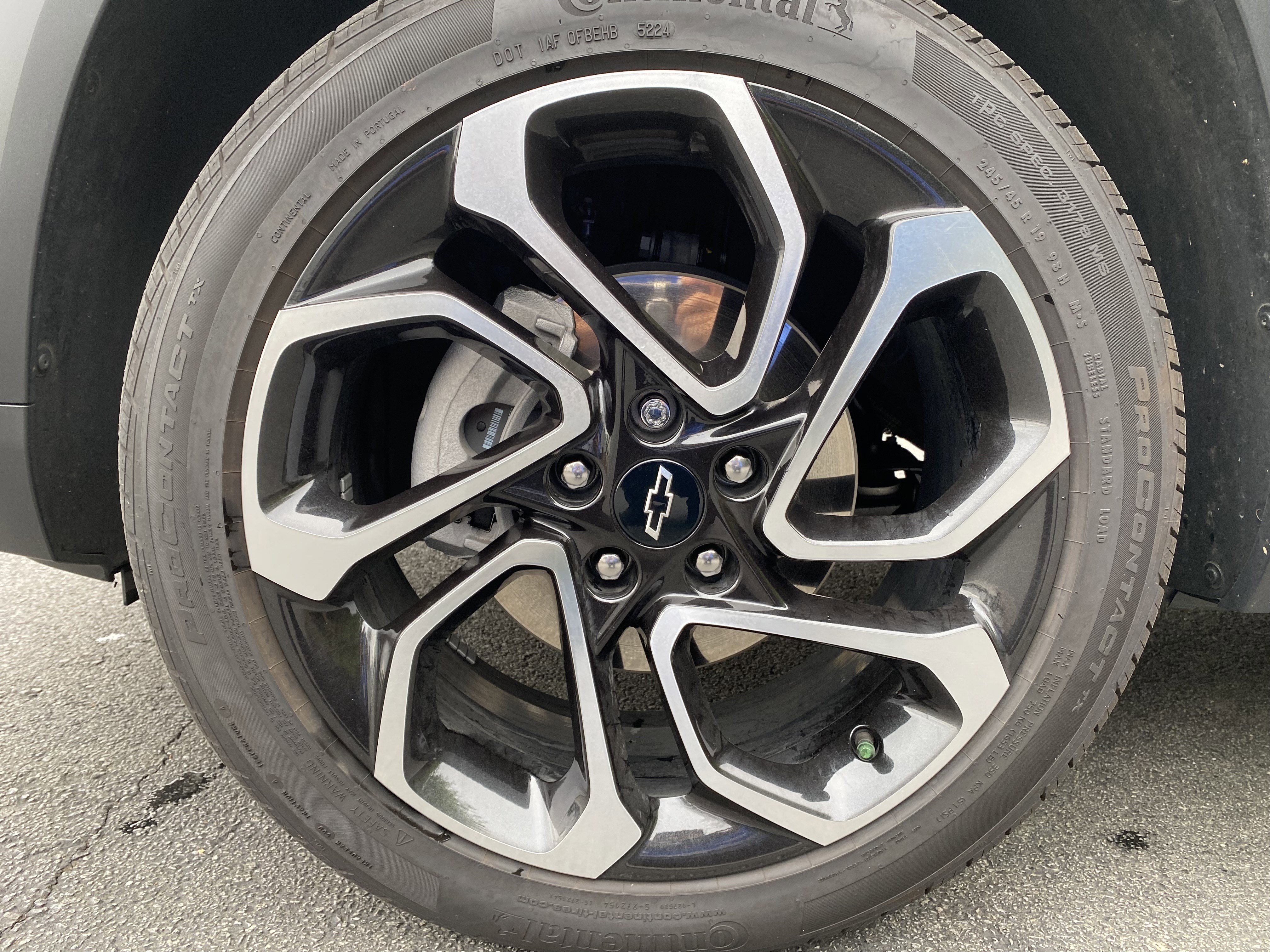Used 2025 Chevrolet Trax RS image 40
