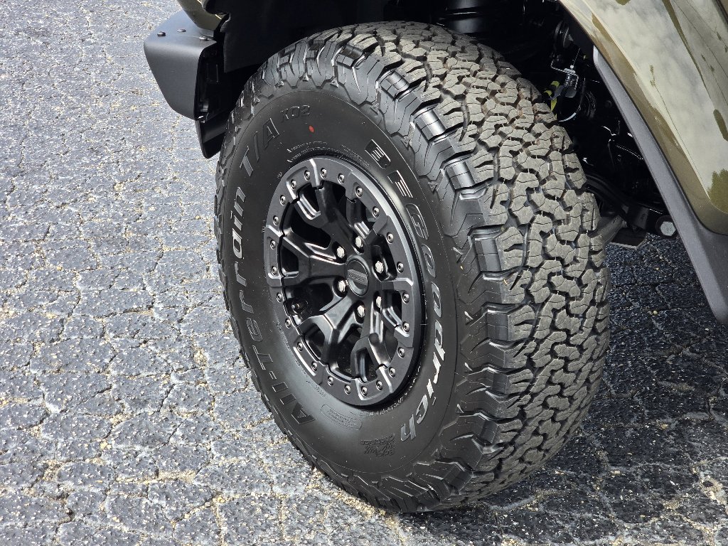 New 2025 Ford Bronco Raptor image 21