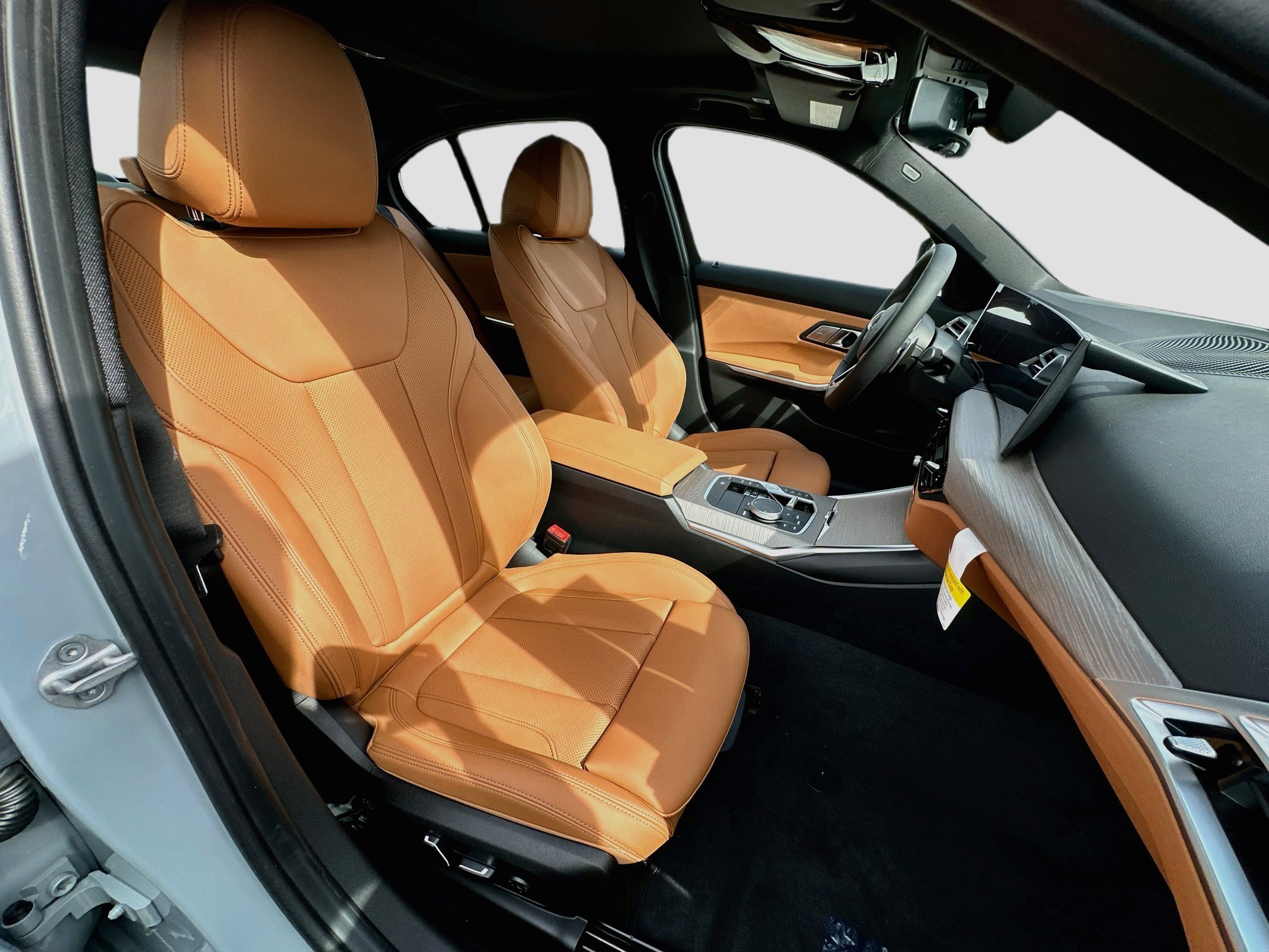 New 2026 BMW 330i Sedan w/ M Sport Package RWD image 22