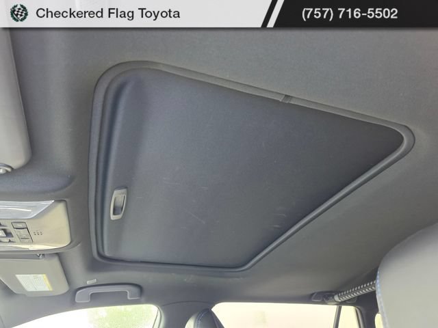 Used 2023 Toyota RAV4 XSE w/ XSE Grade Weather Package AWD/4WD image 9