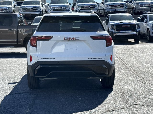 New 2027 GMC Terrain Elevation w/ Black Edition FWD image 4