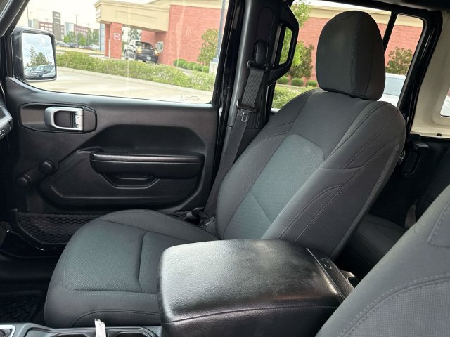 Used 2019 Jeep Wrangler Unlimited Sport AWD/4WD image 17