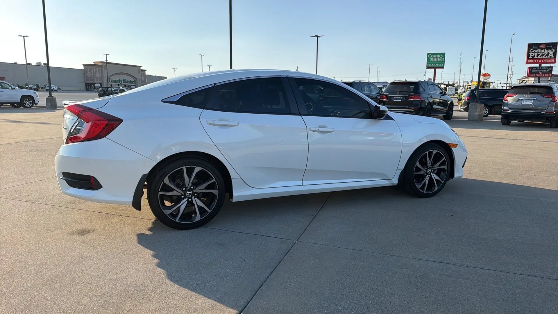 Used 2019 Honda Civic Sport image 20