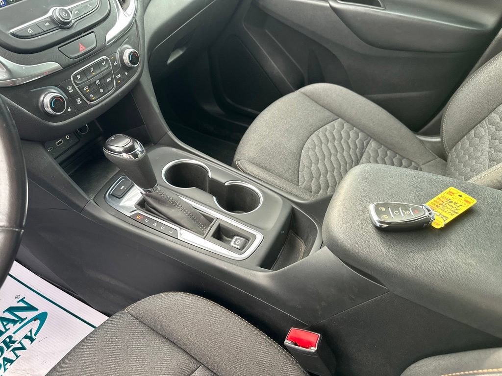Used 2021 Chevrolet Equinox LT AWD/4WD image 18