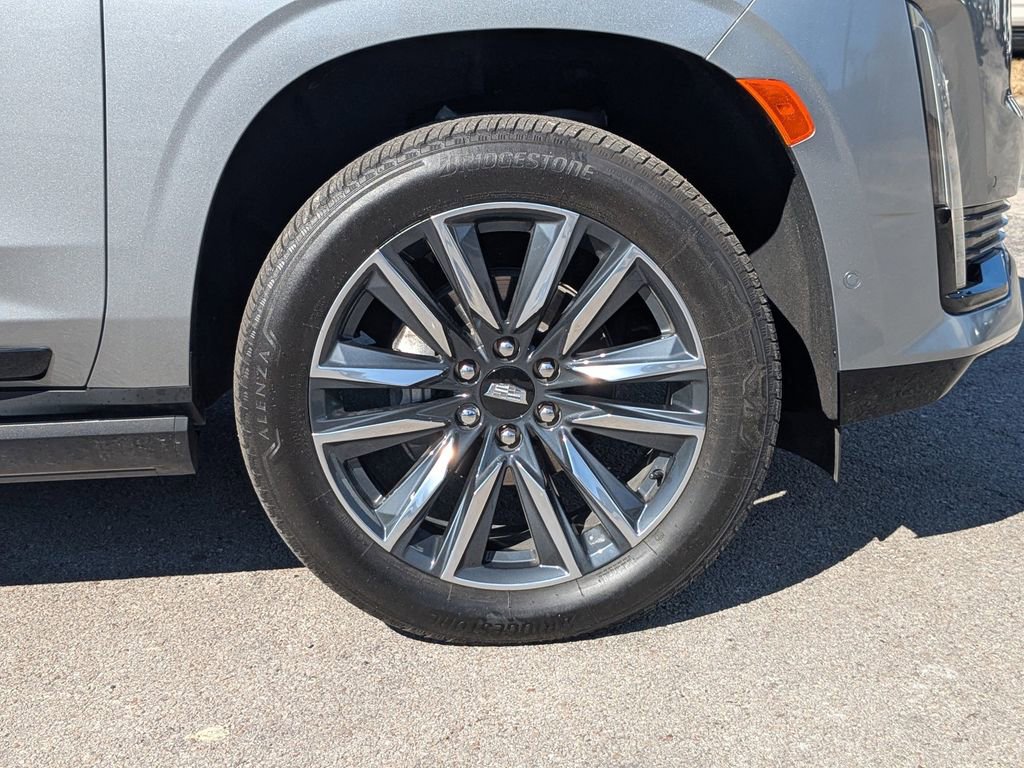 Certified 2024 Cadillac Escalade ESV Sport w/ Touring Package image 10