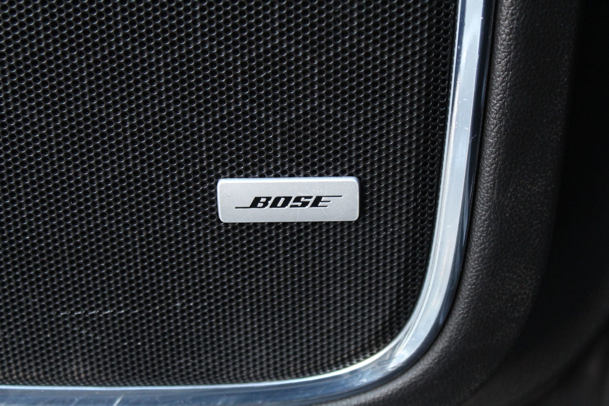 Used 2018 Chevrolet Tahoe Premier AWD/4WD image 28