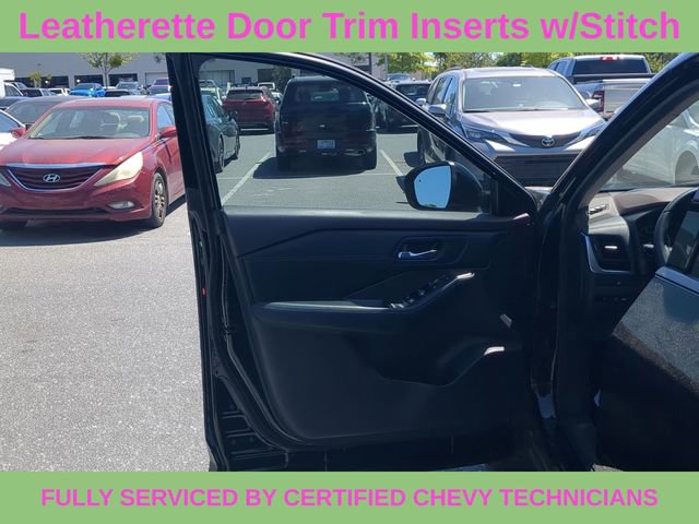 Used 2023 Nissan Rogue SV w/ SV Premium B Package image 22