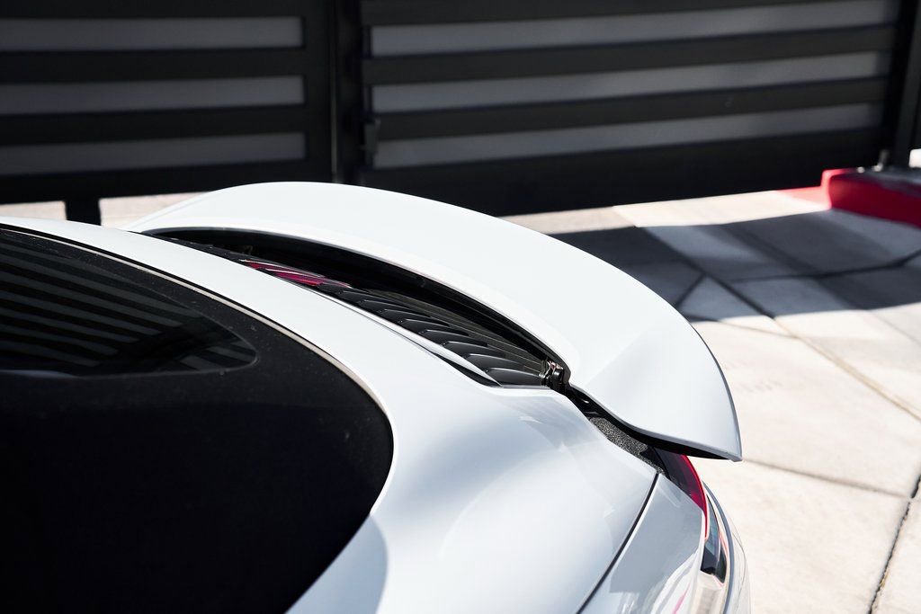 Used 2024 Porsche 911 Carrera 4S image 8