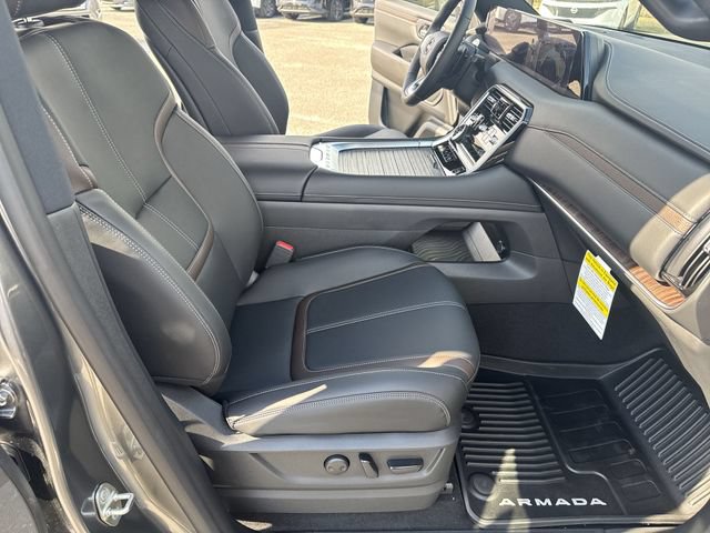 Used 2025 Nissan Armada SL AWD/4WD image 10