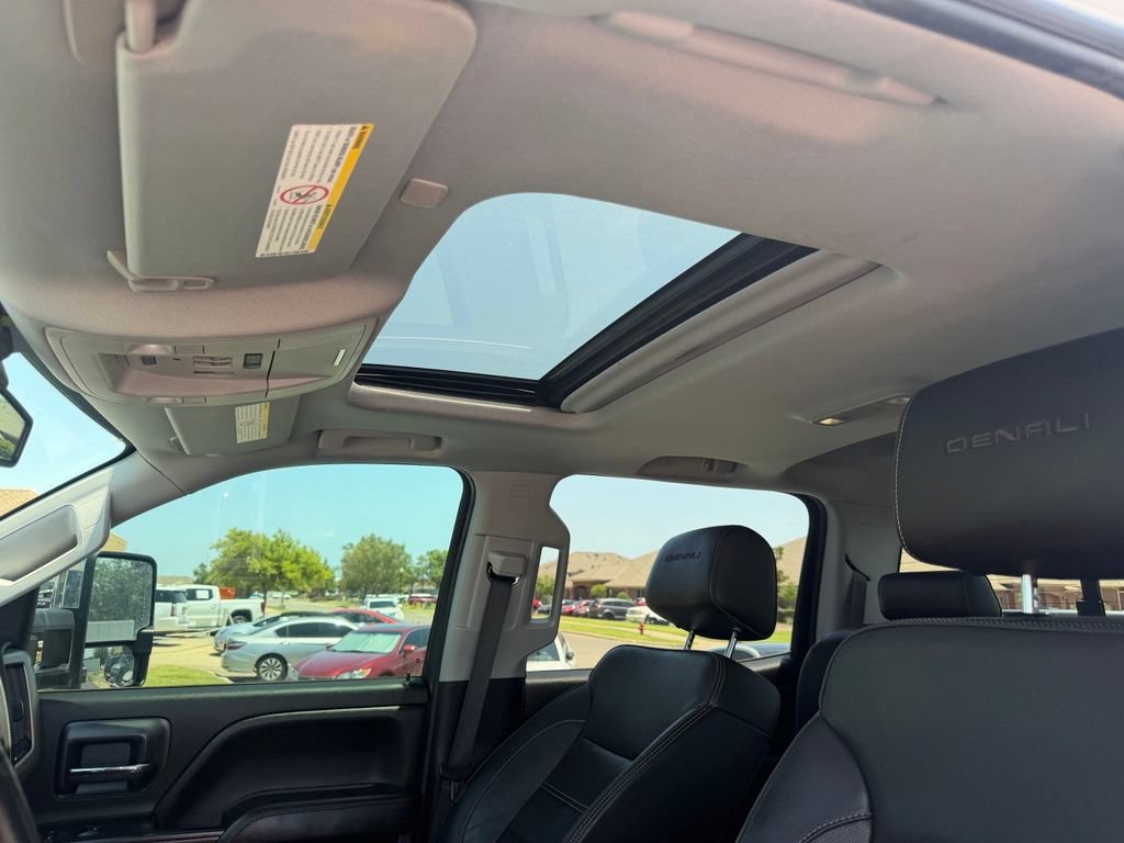 Used 2018 GMC Sierra 3500 Denali w/ Duramax Plus Package AWD/4WD image 36