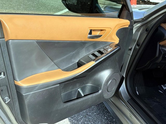 Used 2023 Lexus IS 300 w/ Comfort Package image 16