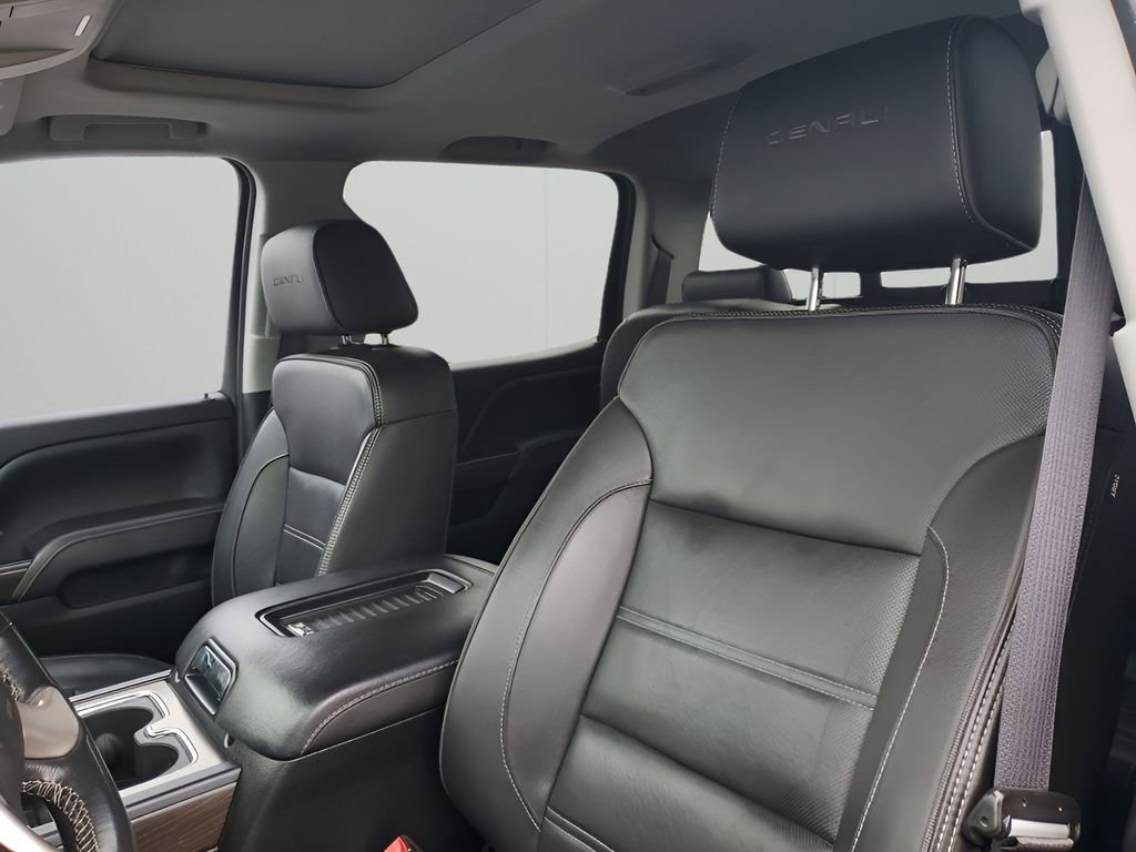 Used 2019 GMC Sierra 2500 Denali w/ Duramax Plus Package image 30