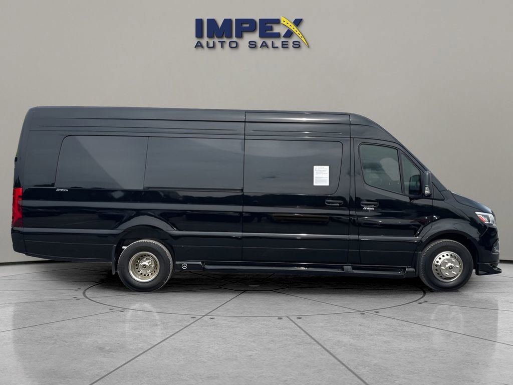 Used 2024 Mercedes-Benz Sprinter 3500 image 6