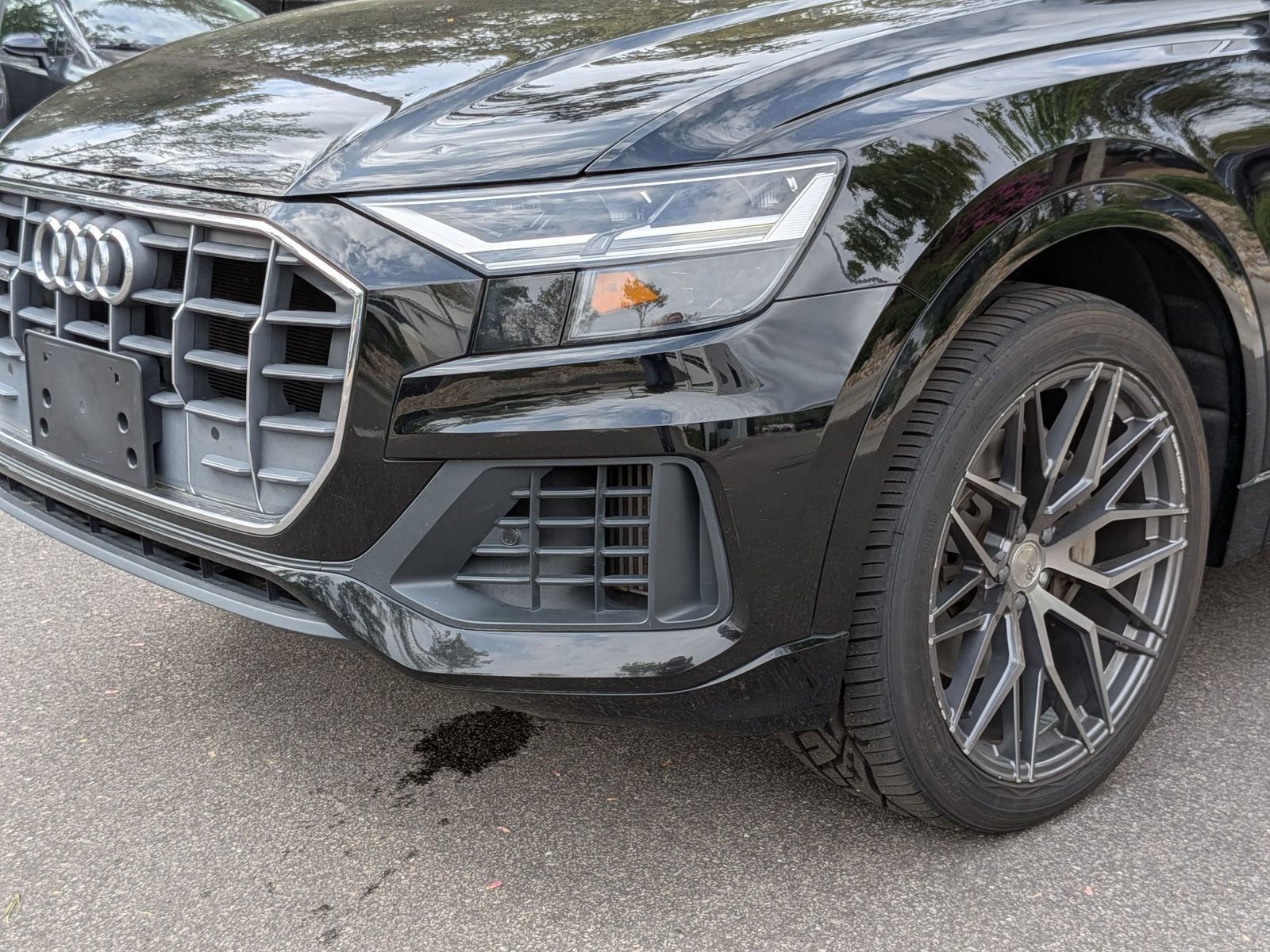 Used 2019 Audi Q8 Premium image 9