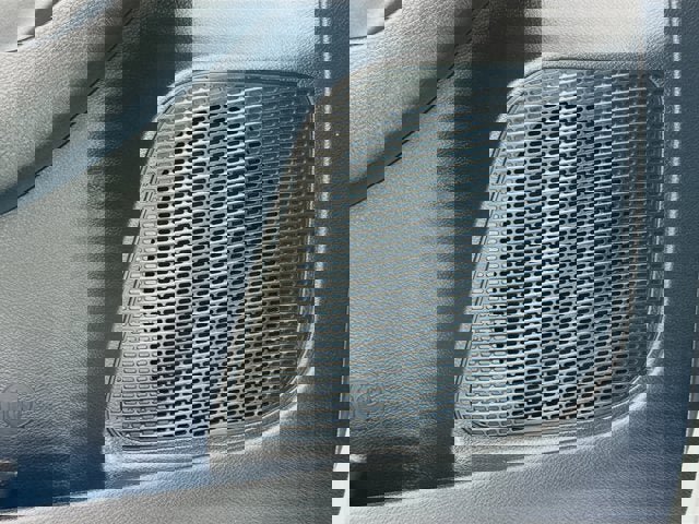 Used 2024 Chrysler Pacifica Touring-L w/ S Appearance Package image 18