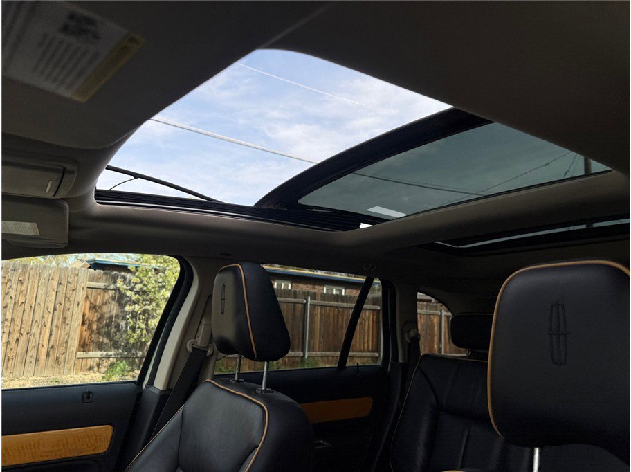 Used 2008 Lincoln MKX AWD image 28