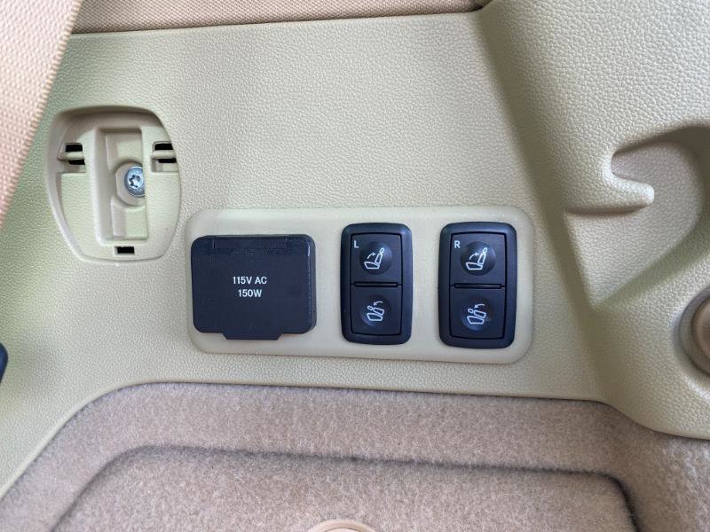Used 2011 Mercedes-Benz GL 450 4MATIC w/ Premium 2 Pkg image 31