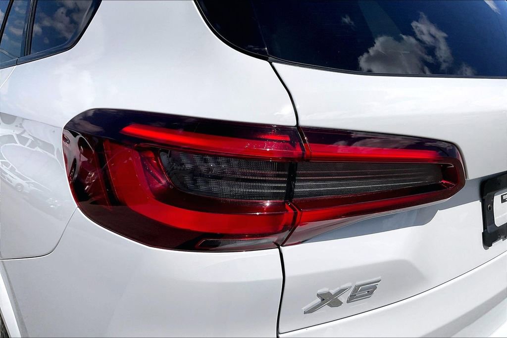 Used 2023 BMW X5 sDrive40i w/ M Sport Package image 20