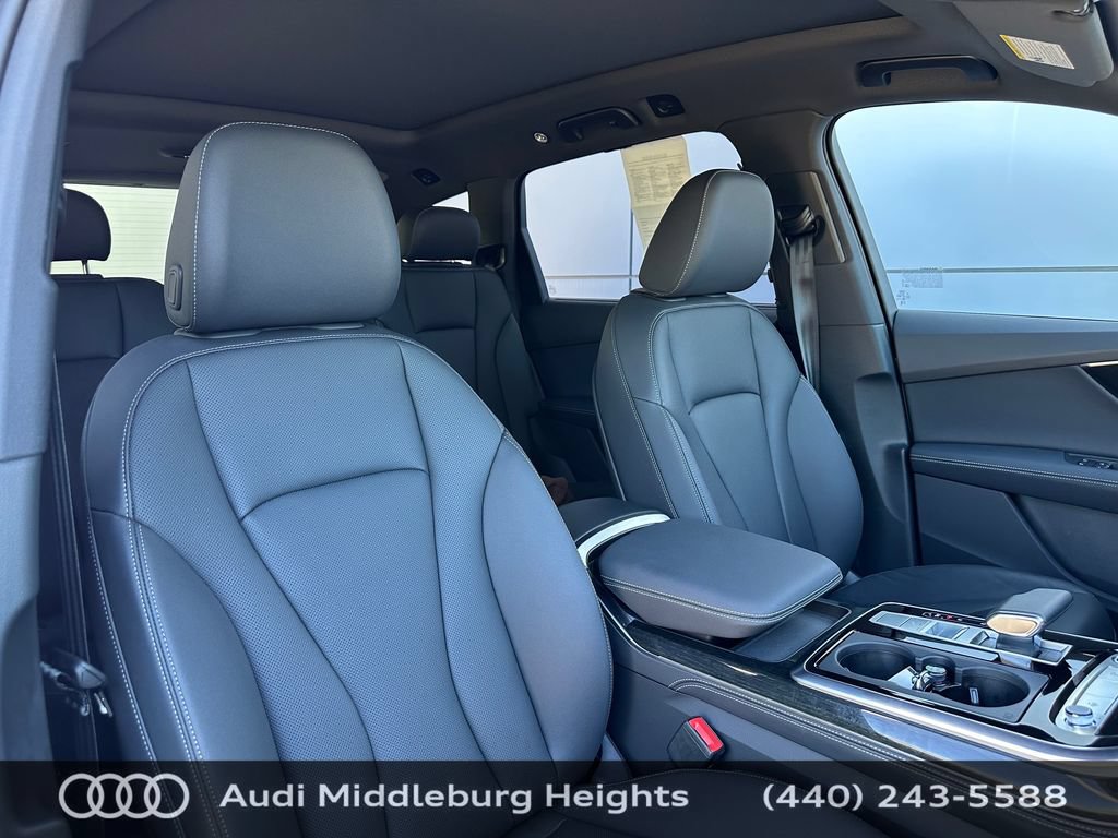Certified 2025 Audi Q7 3.0T Premium Plus w/ Premium Plus Package AWD/4WD image 17