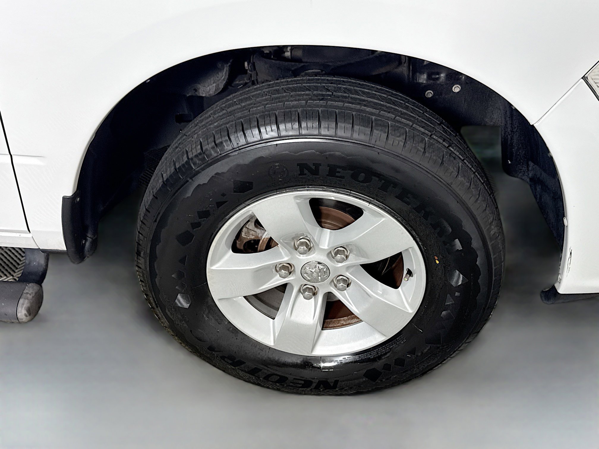 Used 2019 RAM 1500 Express image 31