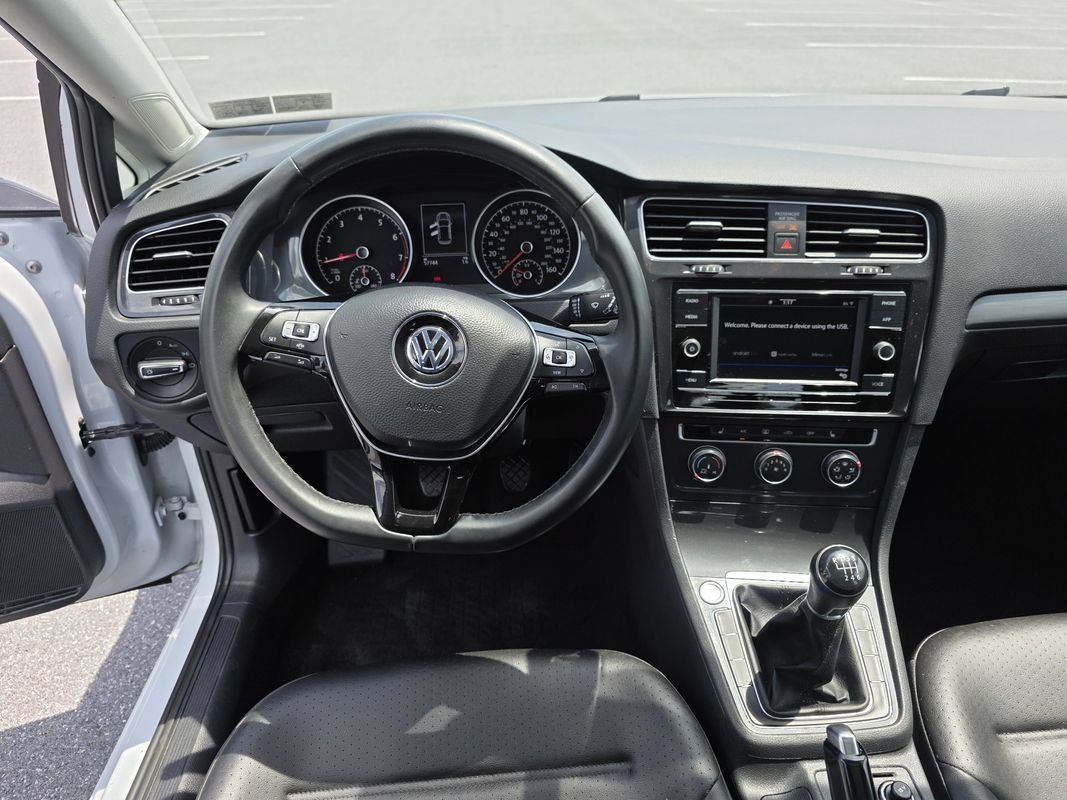 Used 2020 Volkswagen Golf 4-Door FWD image 19