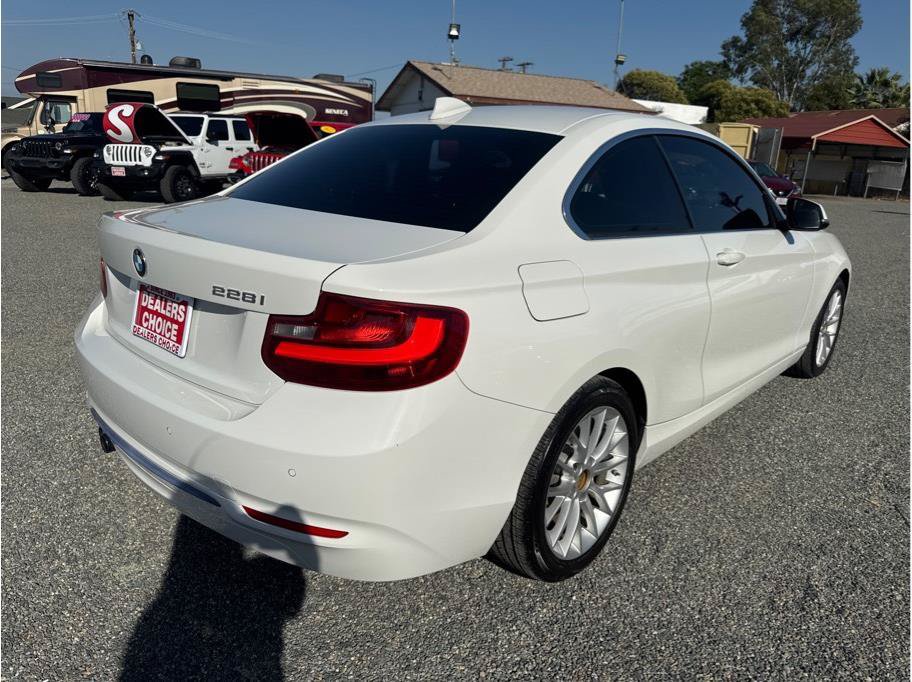 Used 2016 BMW 228i Coupe RWD image 4
