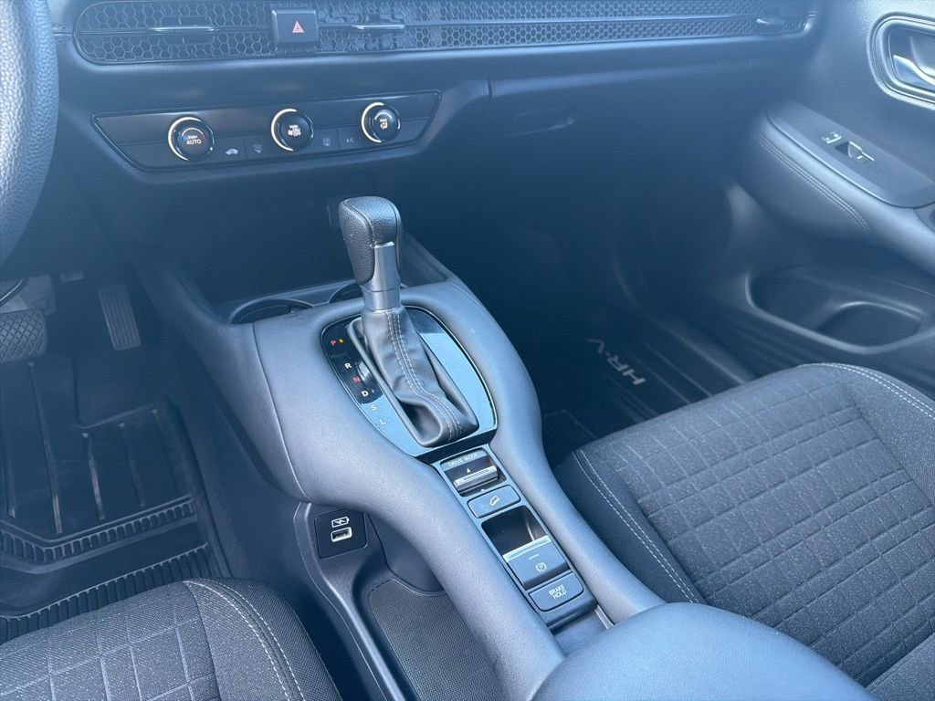 Used 2023 Honda HR-V LX image 15