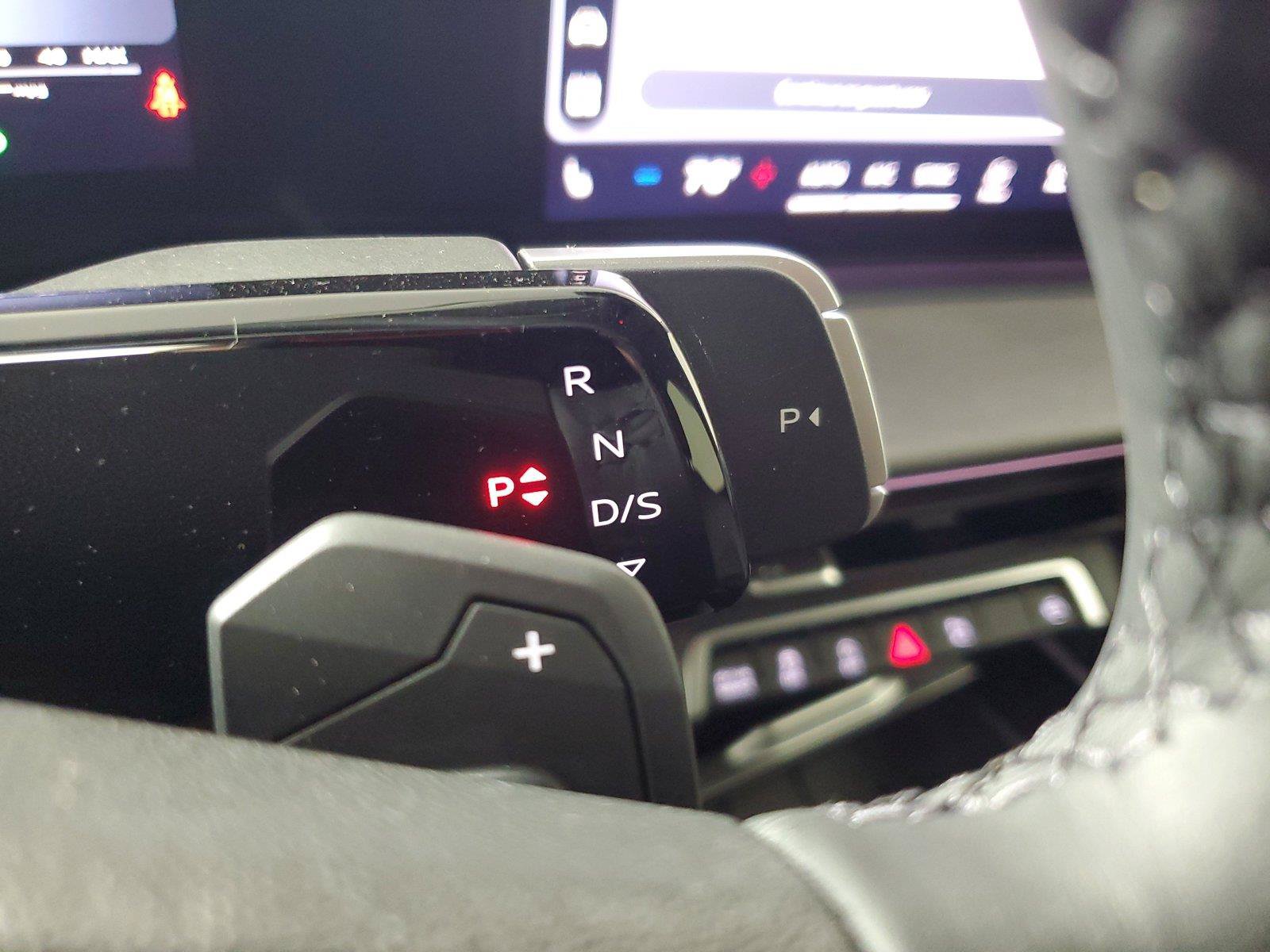 New 2026 Audi Q3 quattro 2.0T AWD/4WD image 32