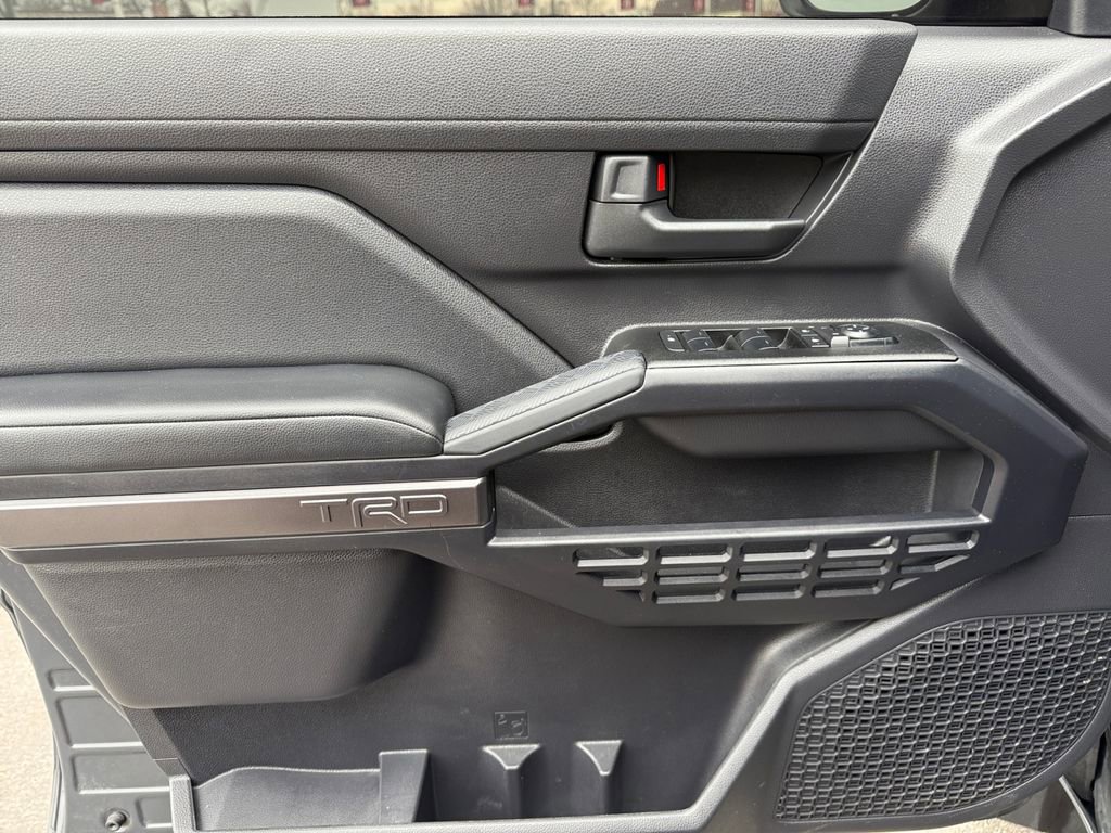 Certified 2025 Toyota 4Runner TRD Sport image 28