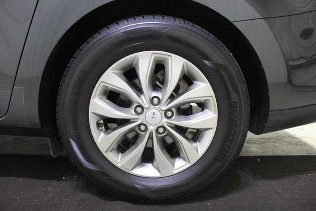 Used 2021 Kia Sedona LX FWD image 26
