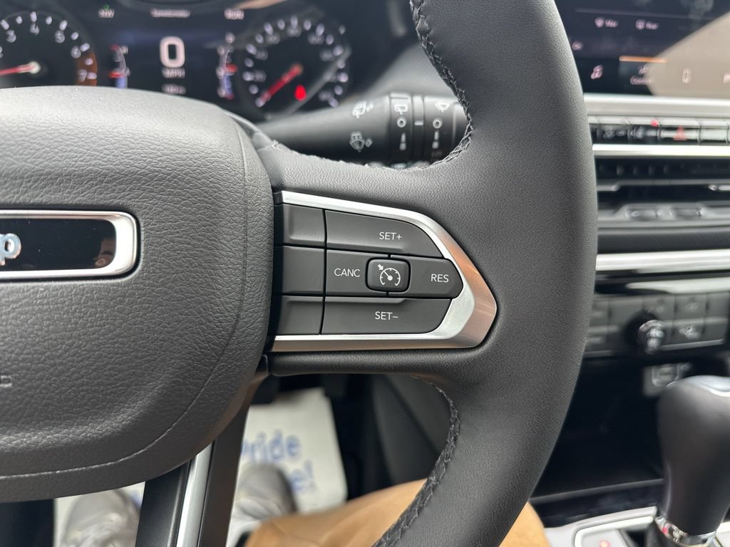 New 2026 Jeep Compass Latitude AWD/4WD image 63