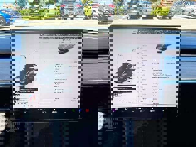 Used 2023 Tesla Model 3 Standard Range image 21