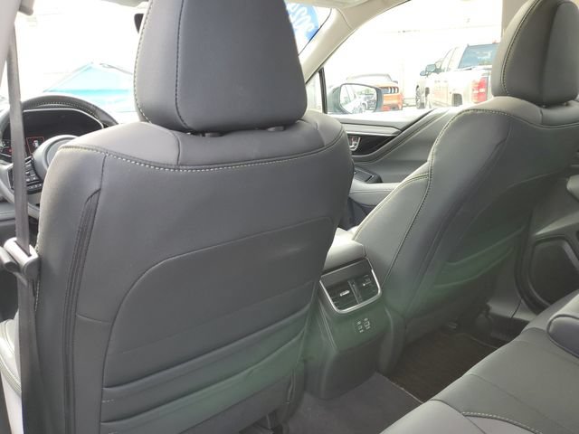 Used 2024 Subaru Outback Onyx Edition AWD/4WD image 22