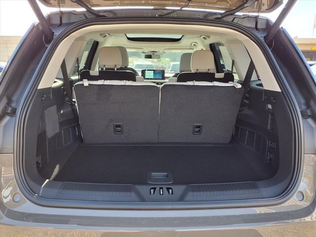 New 2026 Lincoln Aviator 2WD image 16