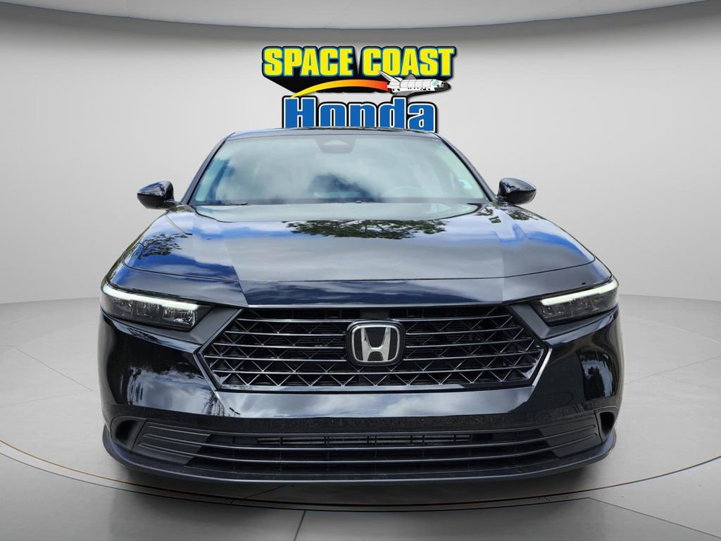 Used 2025 Honda Accord LX image 2