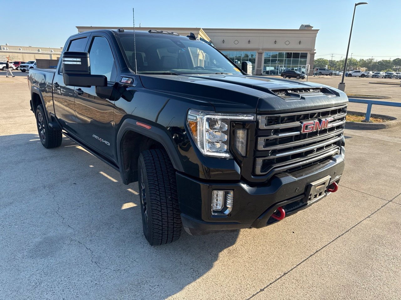 Used 2023 GMC Sierra 2500 AT4 w/ AT4 Preferred Package AWD/4WD image 18