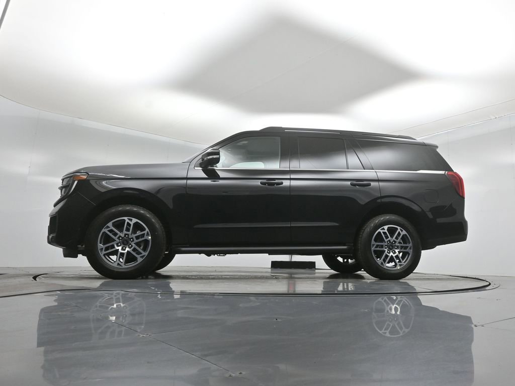 New 2026 Ford Expedition Active AWD/4WD image 7