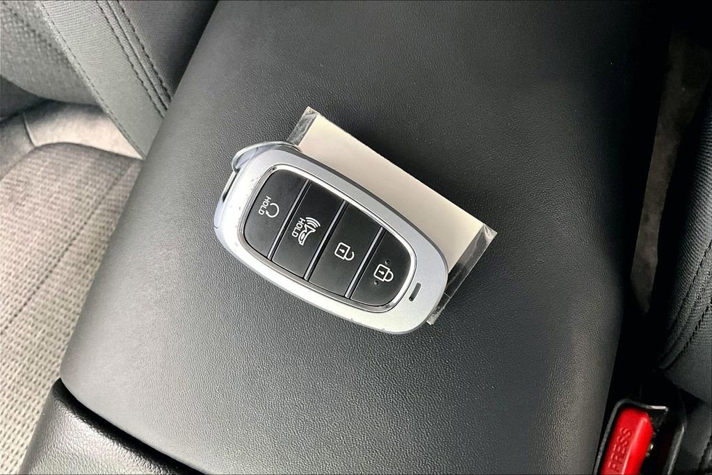 Certified 2022 Hyundai Santa Fe SEL image 10