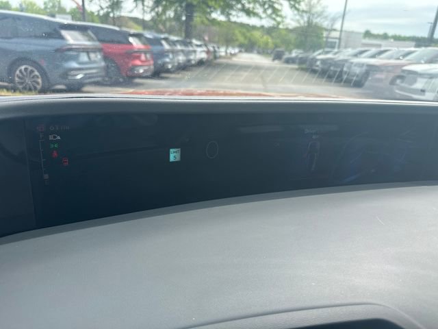 Used 2024 Lincoln Nautilus Premier w/ Equipment Group 102A image 27