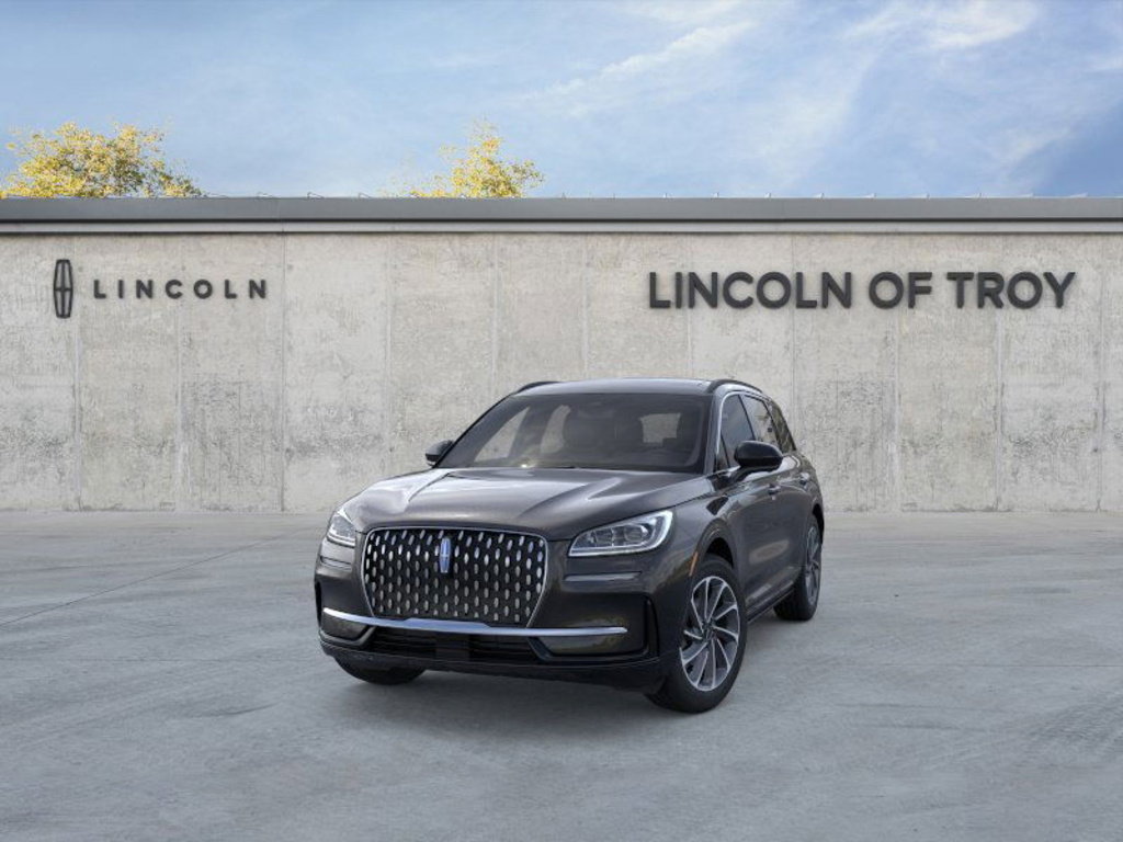 New 2025 Lincoln Corsair Grand Touring image 2
