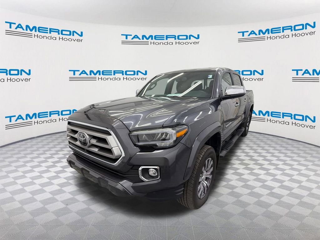 Used 2022 Toyota Tacoma Limited AWD/4WD image 1