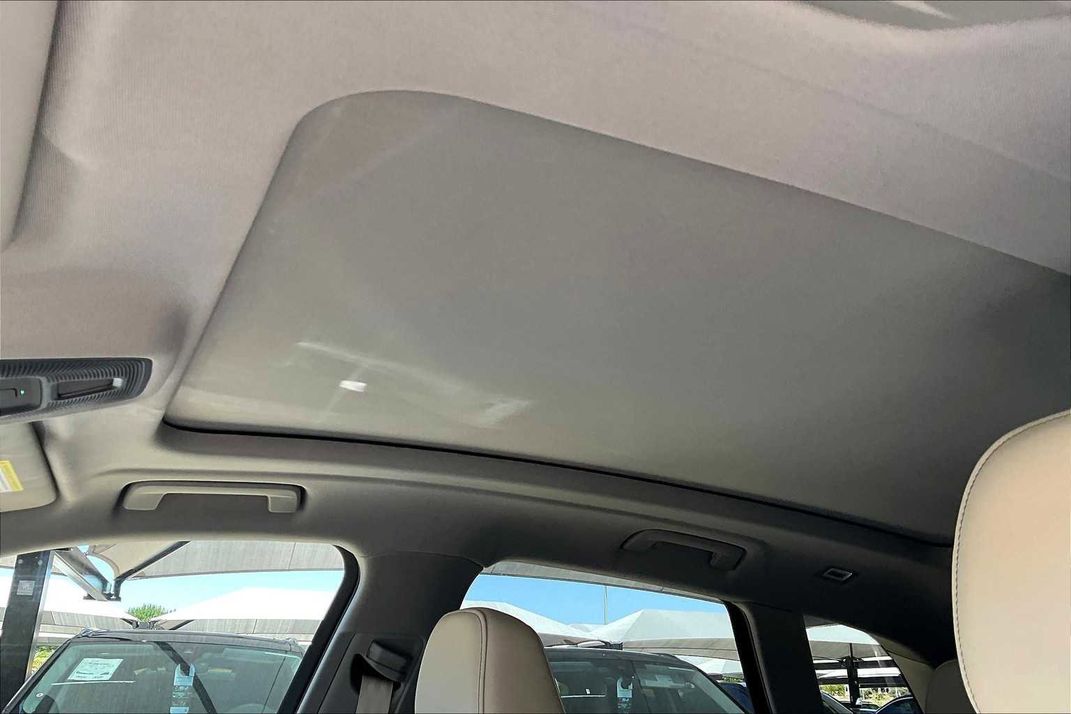 New 2025 Audi Q5 Premium image 16