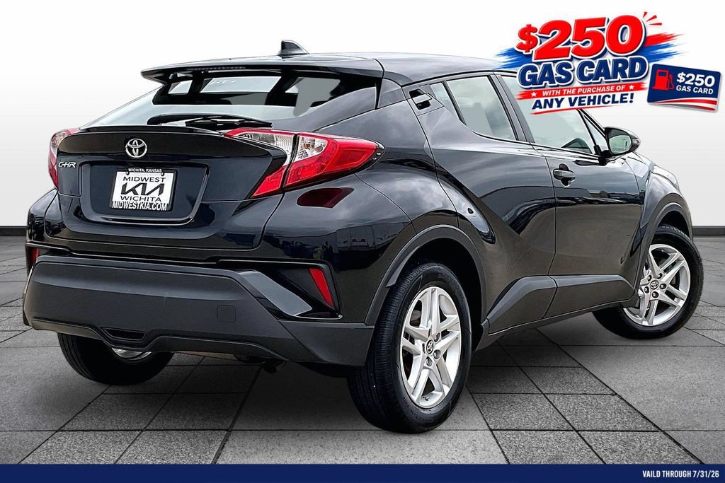 Used 2021 Toyota C-HR LE FWD image 12