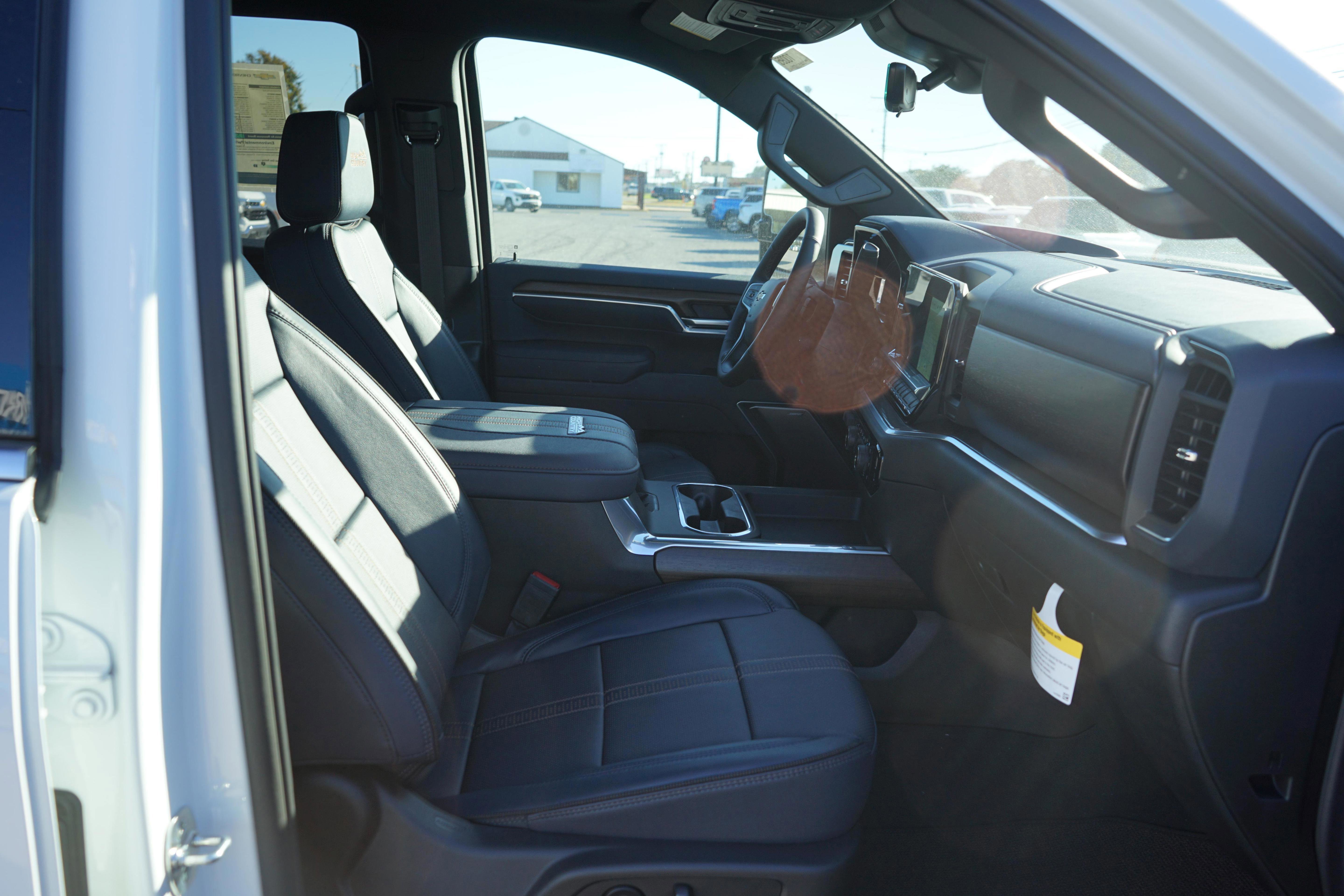 New 2025 Chevrolet Silverado 2500 High Country w/ Technology Package image 25